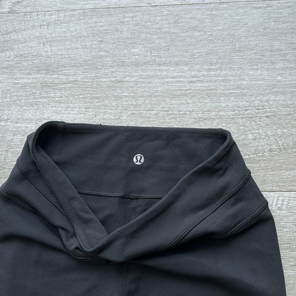 Lululemon Groove Biker Shorts Black size 4 align speed - Picture 4 of 8